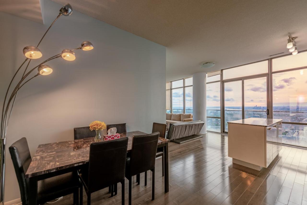 Unbelievable Penthouse View With 3 Bedrooms Toronto Eksteriør bilde