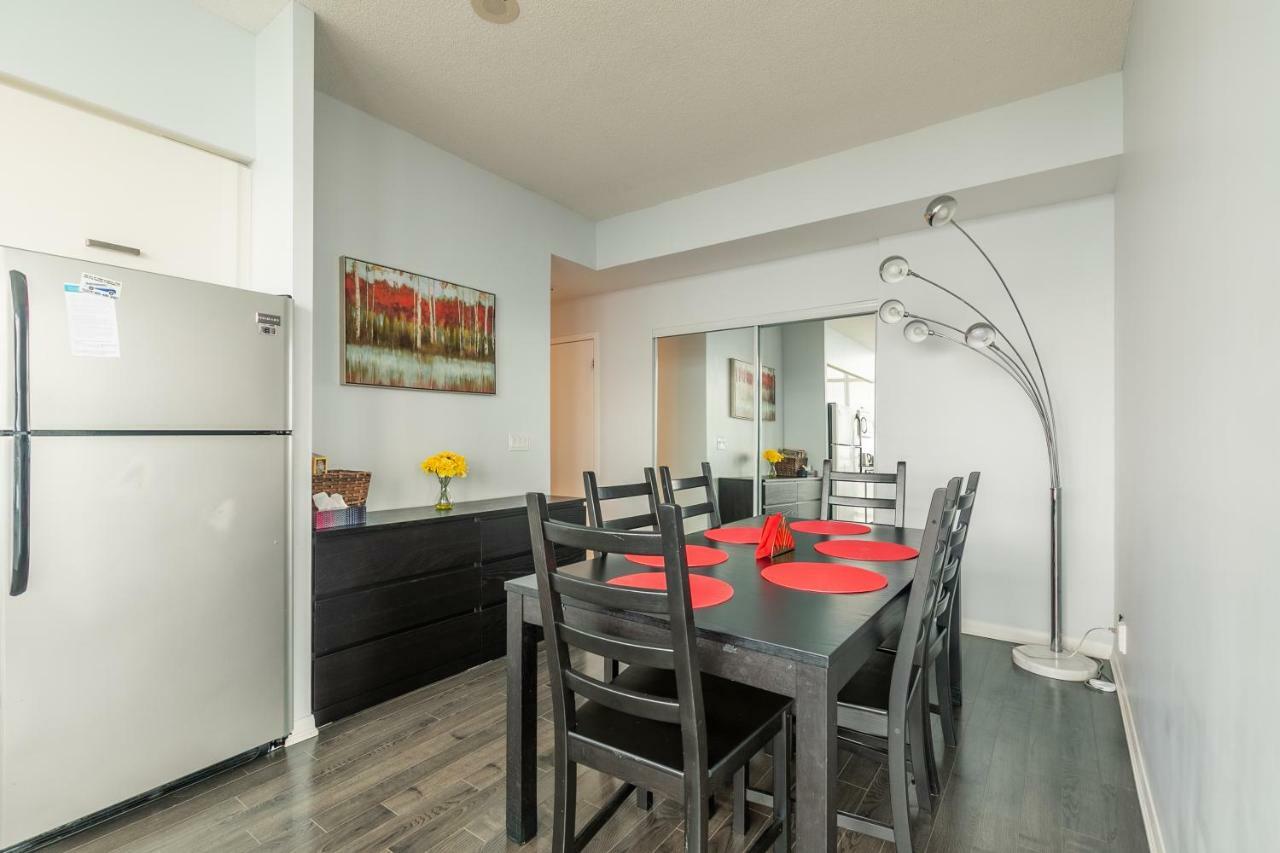 Unbelievable Penthouse View With 3 Bedrooms Toronto Eksteriør bilde